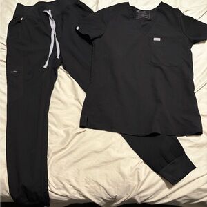 Black figs scrub set Pants